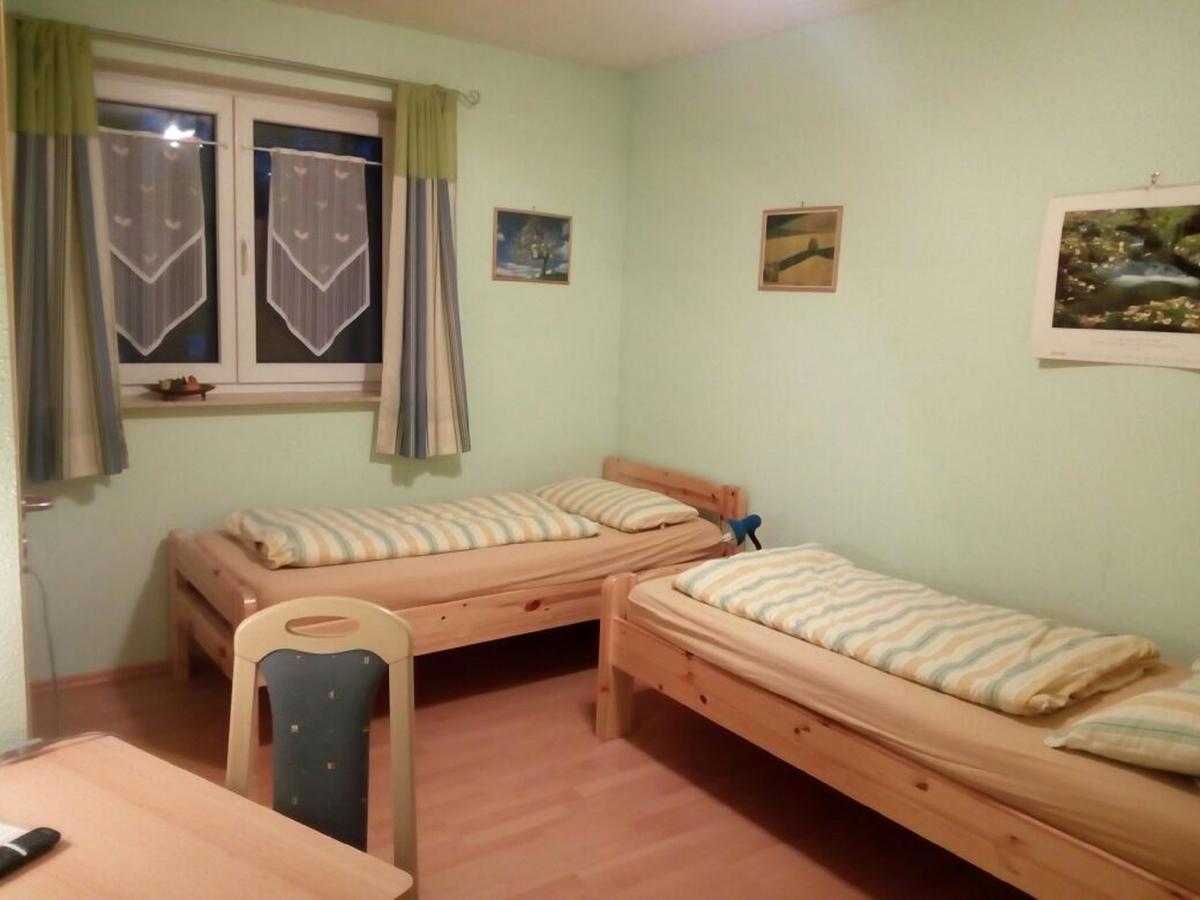 Pension "Am Tor Zum Mainbogen" Grettstadt Екстер'єр фото
